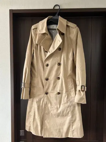 [ 무료배송 ] 로페피크닉 베이지 더블 브레스트 트렌치코트