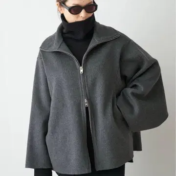 택 포함 새상품 두지엠 클라세 CINOH 코트