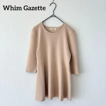 Whim Gazette 미실루엣 페플럼 니트 풀오버 베이지