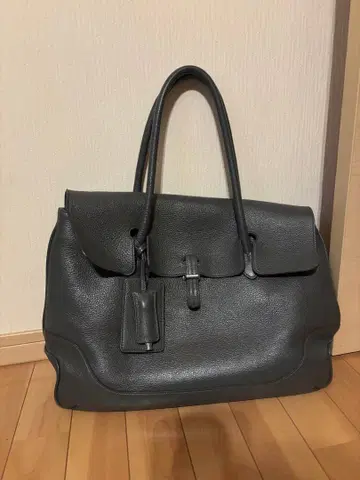 PELLE MORBIDA 그레이 비즈니스 백