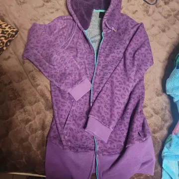 Kissmark 레오파드 무늬 후드 부착 후드티