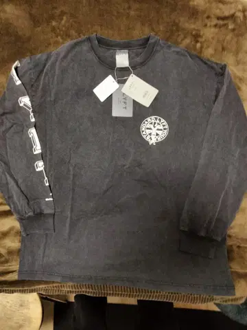 LYFT 로고 프린트 긴팔 셔츠