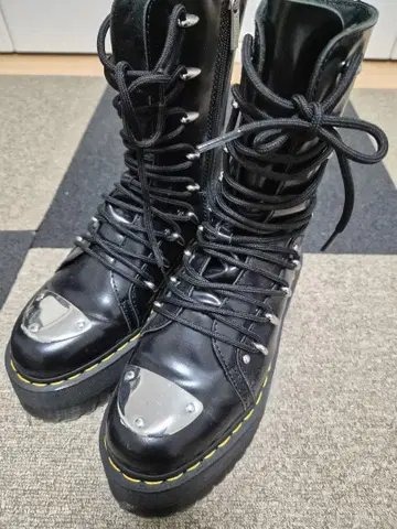 Dr.Martens 통굽 부츠 락펑크 JADON HI LTT MAX 블랙