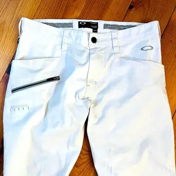 OAKLEY 화이트 스트레치 팬츠 사이즈 34 L