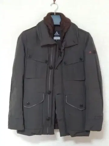 PEUTEREY 퓌테리 다운 자켓 48 컨디션 최상