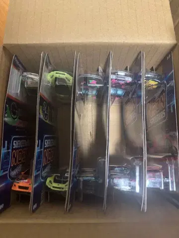 핫휠 네온 스피더스 어반 카모 10개입 세트