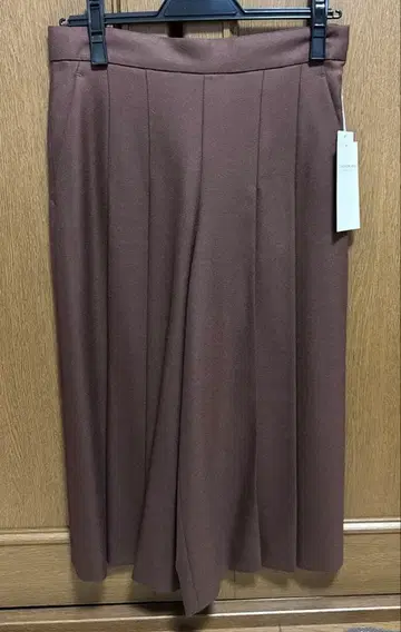 투모로우랜드 [미사용 택 포함] 가우초 팬츠