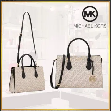 [정가 84,700엔!] Michael Kors 센터 지퍼 새첼