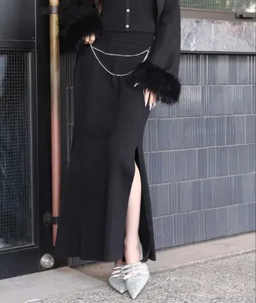 슬릿 롱 니트 스커트