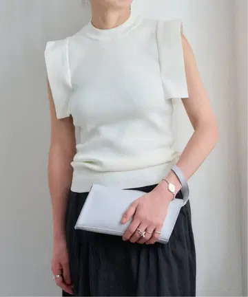 CLANE SQUARE SLEEVE KNIT TOPS