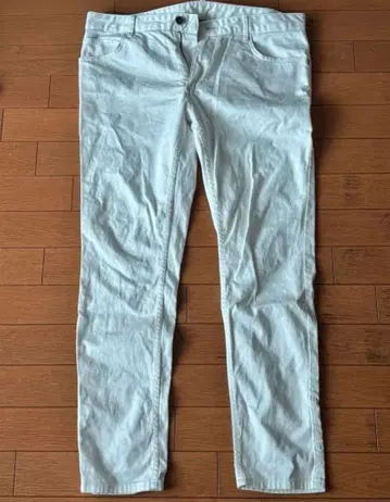 자라 스키니 화이트 팬츠