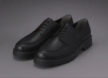 [ 미사용 새상품 ] GU 청키 밑창 U칩 신발 블랙 27cm