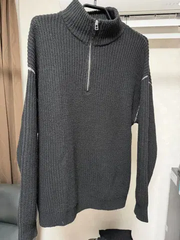 빔스 하트 하프 지퍼 편골 니트