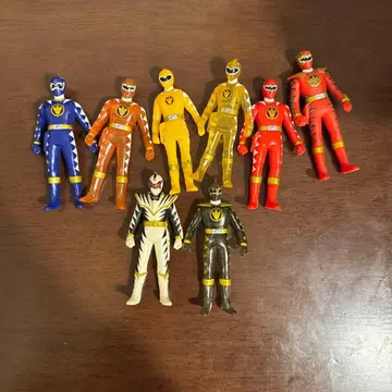 슈퍼전대 히어로 피규어 8개 세트