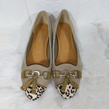 컨디션 최상 REGAL 태슬 스웨이드 송치 플랫슈즈 23