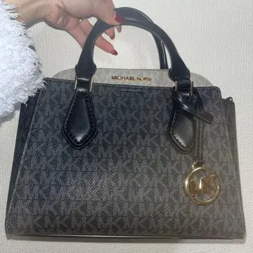 MICHAEL KORS 그레이 블랙 백 2세트