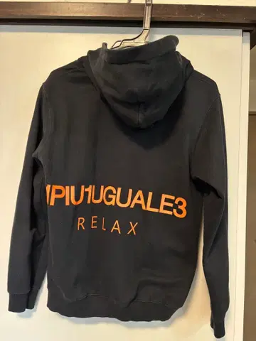 PIU1UGUALE3 블랙 후드티