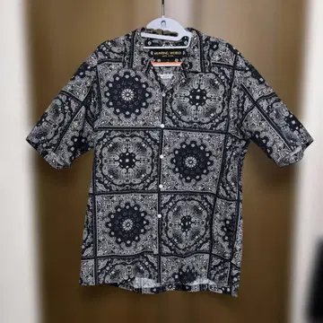 HUNTING WORLD 반팔 셔츠 XL 반다나 패턴