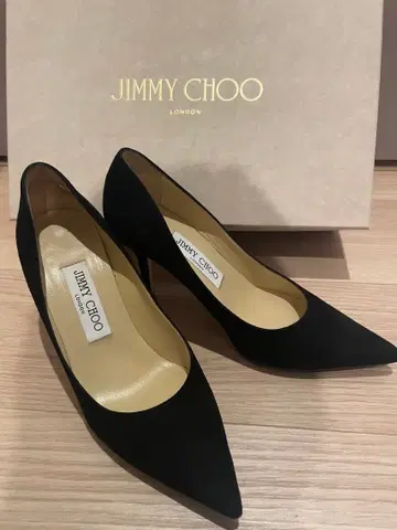 Jimmy Choo 블랙 스웨이드 펌프스 35.5