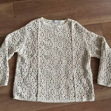 [ 새상품급 ] ZARA 아이보리 크로셰 니트