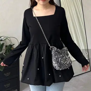 프로즈 베일 스퀘어넥 펄 페플럼 레이어드 롱 T