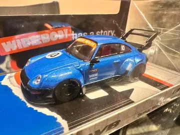 Tarmac Works RWB 993 10주년 기념 모델