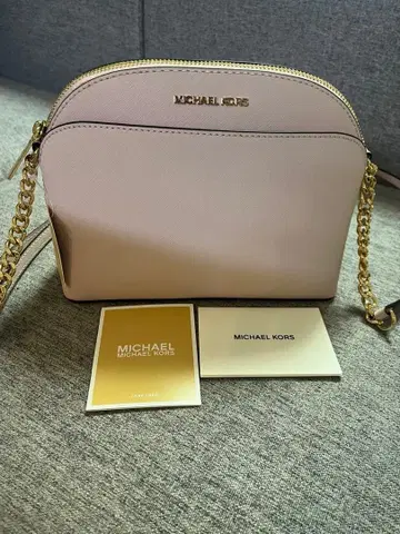 새상품 MICHAEL KORS 핑크 크로스 바디백