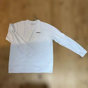 patagonia 남성용 롱 슬리브 P-6 로고 레스폰서빌리티