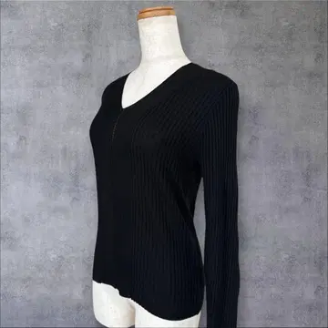 새상품급 쉽스 손세탁 OK 울 혼방 V넥 리브 니트