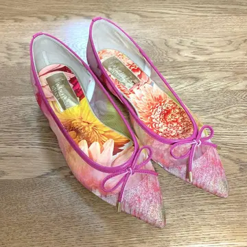 artemis by DIANA 꽃무늬 플랫 펌프스