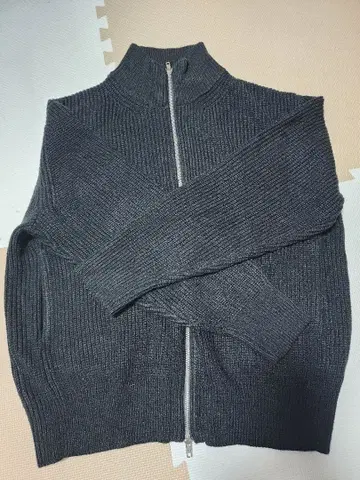 GU 드라이버 니트