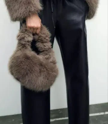 ZARA 인조 모피 백 2WAY 새상품급