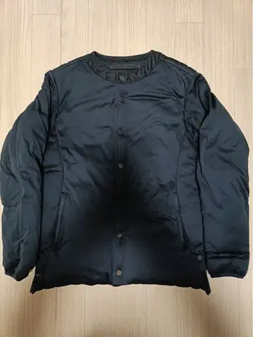 [ 1=M 상당 ] 2016AW-화이트 마운티니어링 경량 다운 블랙