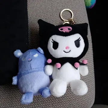 쿠로미와 바쿠, 봉제 인형 스트랩 세트