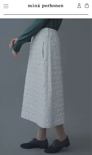 새상품 미나 페르호넨 forest wave 퀼팅 스커트 라이트 그레이