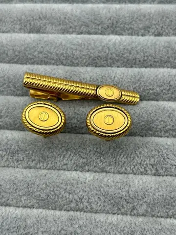 던힐 dunhill 커프스 넥타이핀 골드 컬러 d 로고 빈티지