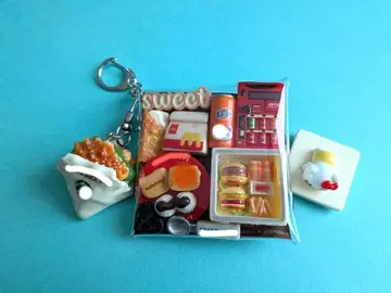 가챠 채워넣은 듯한 파우치 캔디 백 키링 고양이 런치1