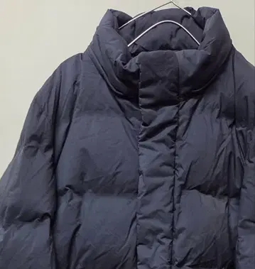 네이비 롱 기장 다운 자켓