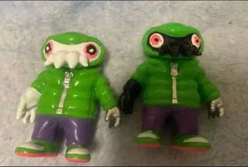 VAG 국적이 다른 쌍둥이! 세트 크툴루오이드 갤러미