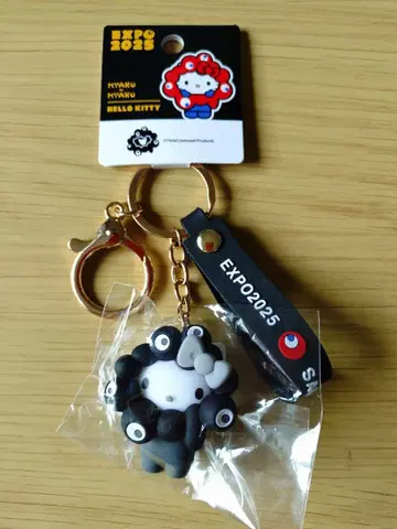 미야쿠미야쿠 x 키티