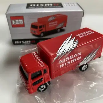 토미카 UD 트럭스 콘도르 nismo 니스모 모델카 컬렉션