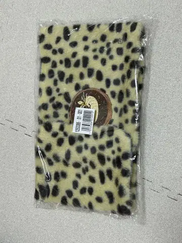 주토피아 크라우스하우저 넥워머