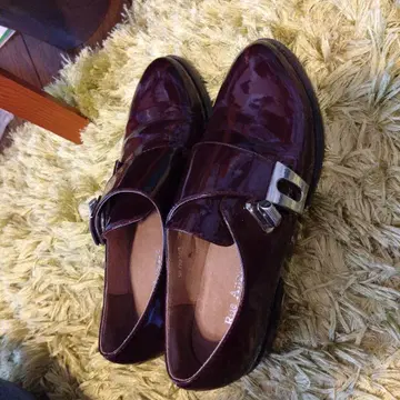 와인 레드 로퍼 M