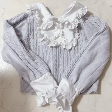 evelyn 옷깃 프릴 케이블 니트