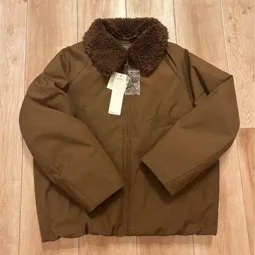 새상품 택 포함 UNIQLO:C M사이즈 퍼프테크 자켓 브라운