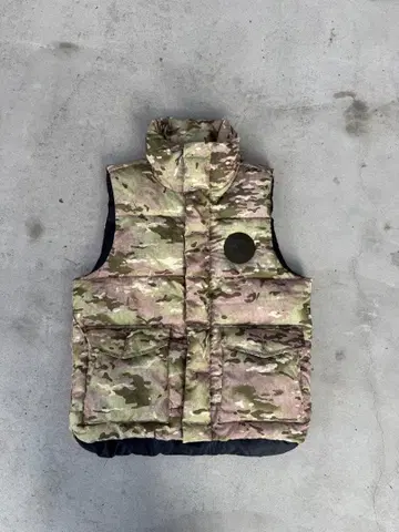 AVIREX 카모 다운 베스트