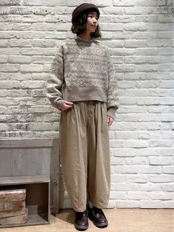 sm2 츠하루 자카드 패턴 앞뒤 착용 니트 베이지