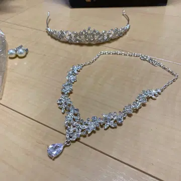 브라이덜 액세서리 세트 ( 티아라 목걸이 귀찌 )