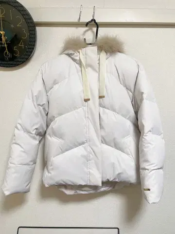 [특가] JILLSTUART 화이트 다운 자켓 후드 부착