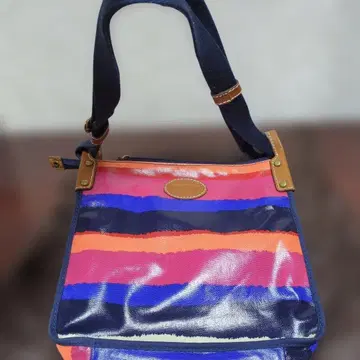 FOOSIL 스트라이프 디자인 숄더백